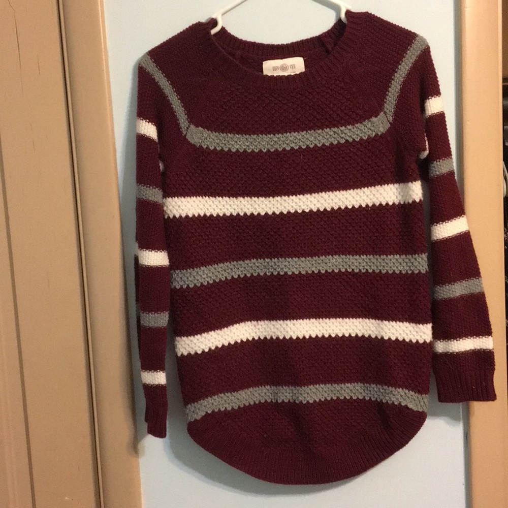 American eagle sweater